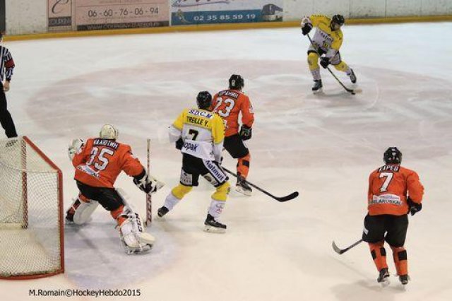 Photo hockey reportage Continental Cup J3 Match 6 : Victoire et qualification.