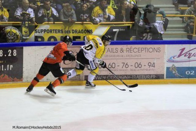 Photo hockey reportage Continental Cup J3 Match 6 : Victoire et qualification.