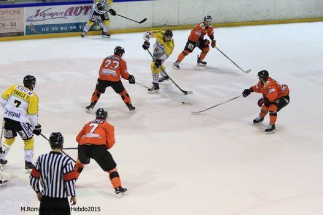 Photo hockey reportage Continental Cup J3 Match 6 : Victoire et qualification.