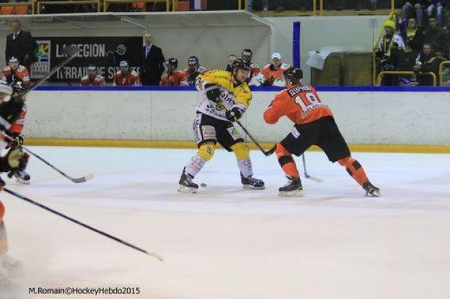 Photo hockey reportage Continental Cup J3 Match 6 : Victoire et qualification.