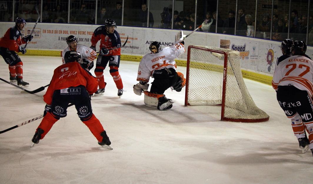 Angers  3 - 4 Epinal 
