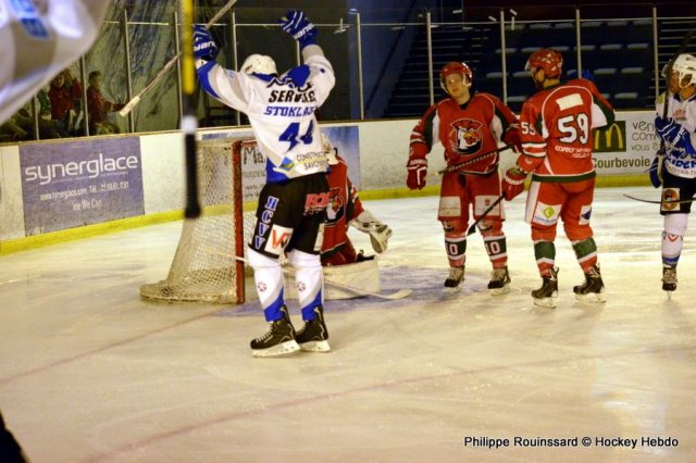 Photo hockey match Courbevoie  - Courchevel-Méribel-Pralognan le 28/11/2015