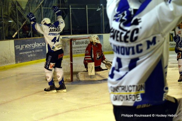 Photo hockey match Courbevoie  - Courchevel-Méribel-Pralognan le 28/11/2015