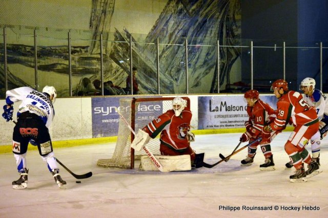 Photo hockey match Courbevoie  - Courchevel-Méribel-Pralognan le 28/11/2015