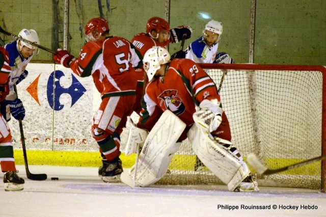 Photo hockey match Courbevoie  - Courchevel-Méribel-Pralognan le 28/11/2015