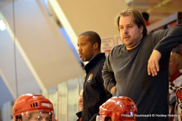 Photo hockey match Courbevoie  - Courchevel-Méribel-Pralognan le 28/11/2015
