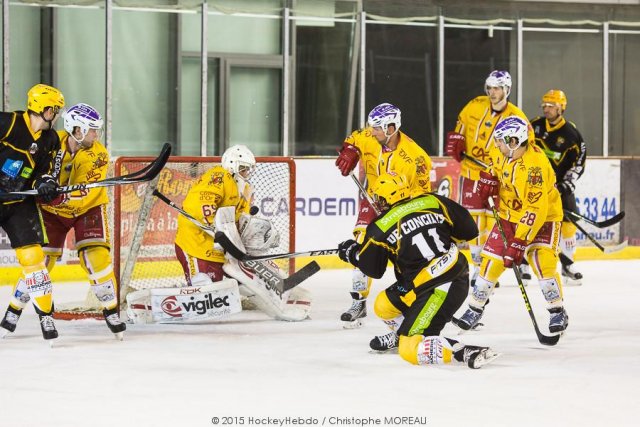Photo hockey match Strasbourg  - Dijon  le 04/12/2015