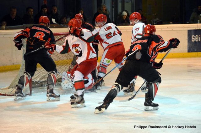 Photo hockey match Neuilly/Marne - Courbevoie  le 05/12/2015