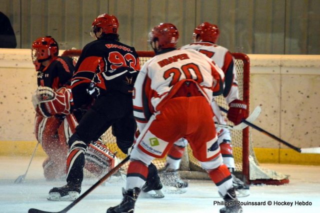Photo hockey match Neuilly/Marne - Courbevoie  le 05/12/2015