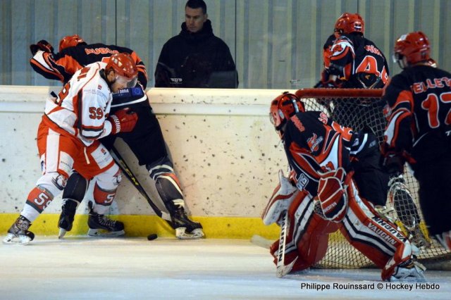 Photo hockey match Neuilly/Marne - Courbevoie  le 05/12/2015