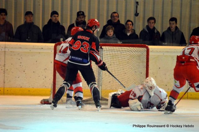 Photo hockey match Neuilly/Marne - Courbevoie  le 05/12/2015
