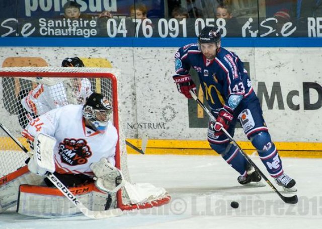 Photo hockey match Grenoble  - Epinal  le 04/12/2015
