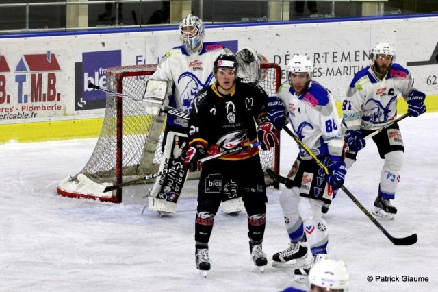 Photo hockey match Nice - Courchevel-Méribel-Pralognan le 12/12/2015