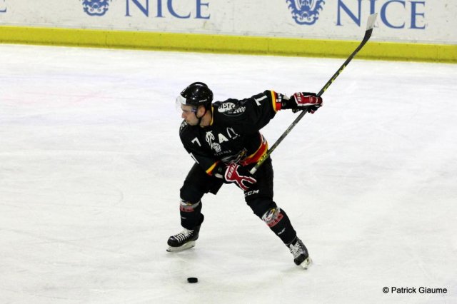 Photo hockey match Nice - Courchevel-Méribel-Pralognan le 12/12/2015