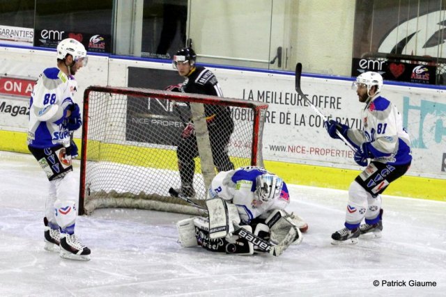Photo hockey match Nice - Courchevel-Méribel-Pralognan le 12/12/2015