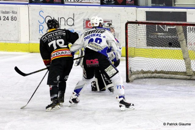 Photo hockey match Nice - Courchevel-Méribel-Pralognan le 12/12/2015