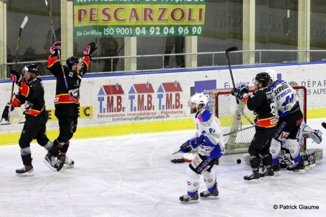 Photo hockey match Nice - Courchevel-Méribel-Pralognan le 12/12/2015