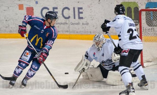 Photo hockey match Grenoble  - Brest  le 23/12/2015