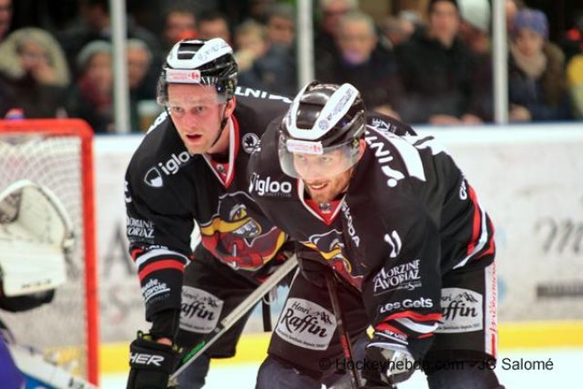 Photo hockey match Morzine-Avoriaz - Lyon le 23/12/2015