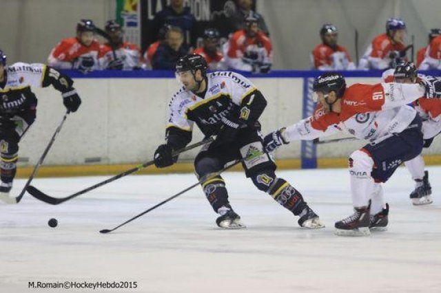 Photo hockey match Rouen - Angers  le 27/12/2015