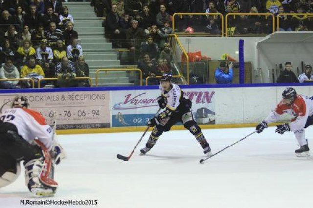Photo hockey match Rouen - Angers  le 27/12/2015