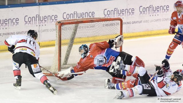 Photo hockey match Lyon - Briançon  le 27/12/2015