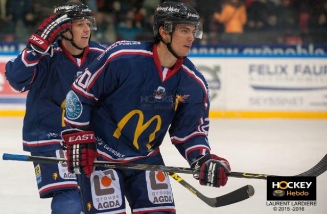 Photo hockey match Grenoble  - Lyon le 30/12/2015