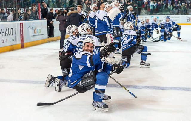 Photo hockey match Gap  - Briançon  le 30/12/2015