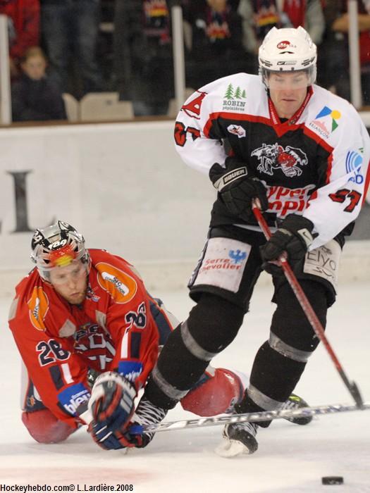 Briançon  3 - 4 Grenoble 
