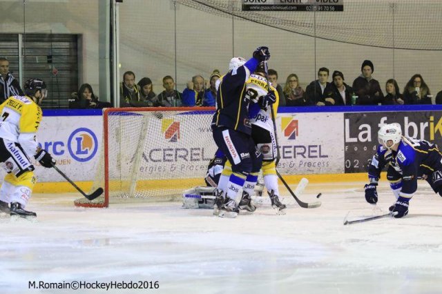Photo hockey reportage Finale Conti Cup : Du sérieux, de l’envie, le titre et l’euphorie.