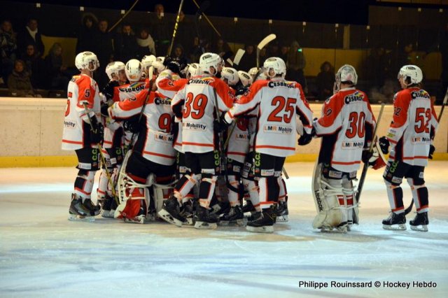 Photo hockey match Neuilly/Marne - La Roche-sur-Yon le 16/01/2016