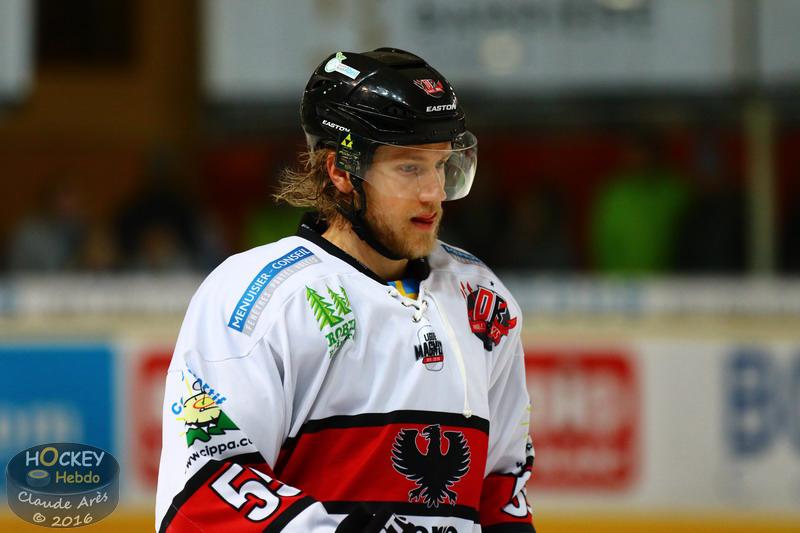 Chamonix  4 - 3 Briançon 