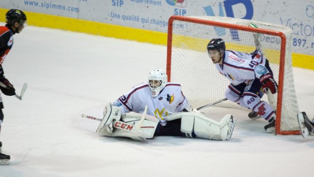 Photo hockey match Amiens  - Grenoble  le 31/01/2016