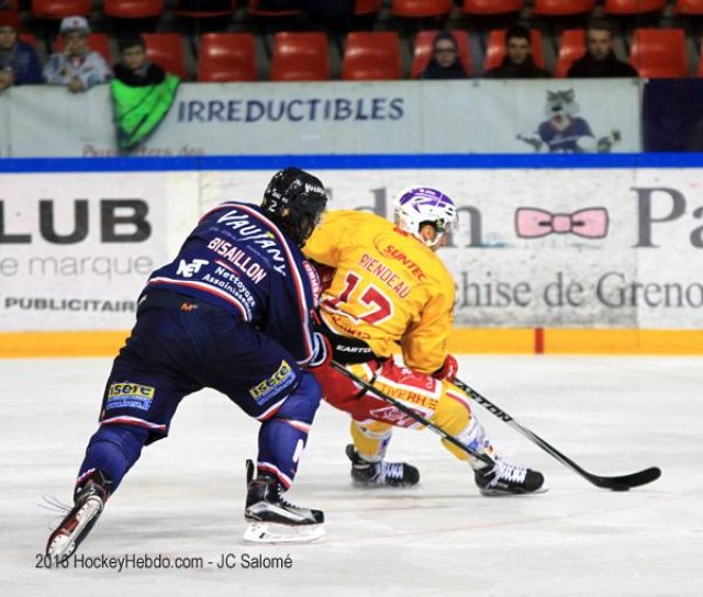 Photo hockey match Grenoble  - Dijon  le 02/02/2016