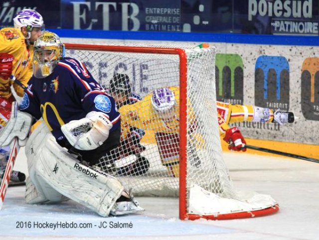 Photo hockey match Grenoble  - Dijon  le 02/02/2016
