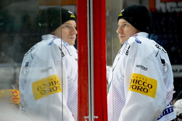 Photo hockey reportage 5. Zaehringer Derby