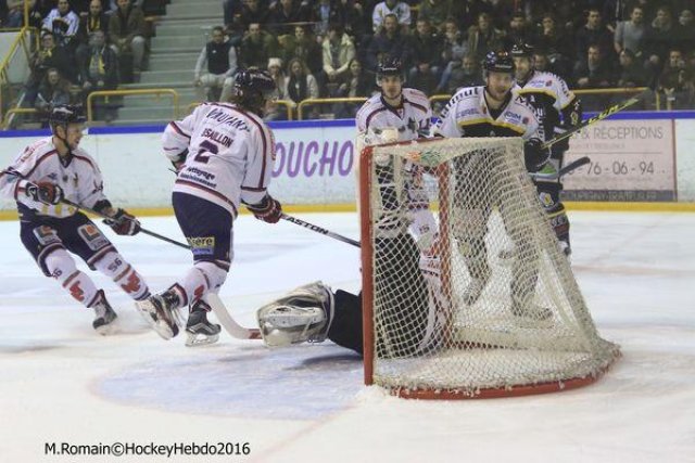 Photo hockey match Rouen - Grenoble  le 24/02/2016