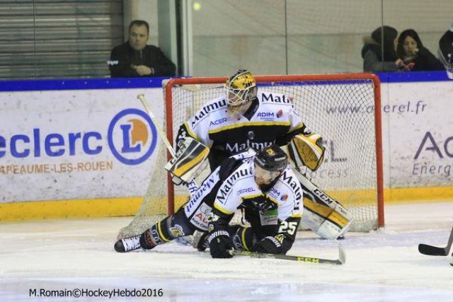 Photo hockey match Rouen - Grenoble  le 24/02/2016