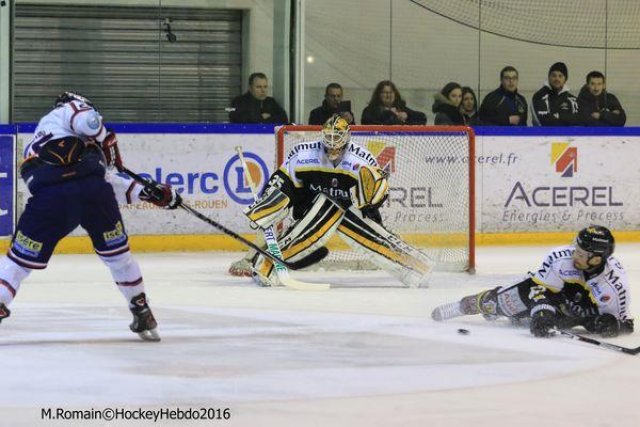 Photo hockey match Rouen - Grenoble  le 24/02/2016