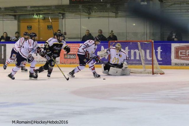 Photo hockey match Rouen - Grenoble  le 24/02/2016
