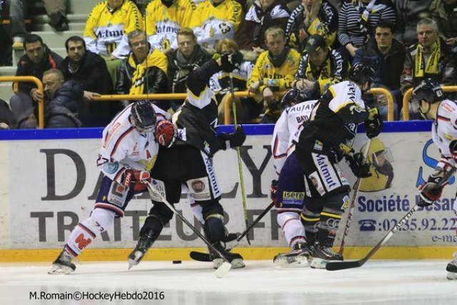Photo hockey match Rouen - Grenoble  le 24/02/2016