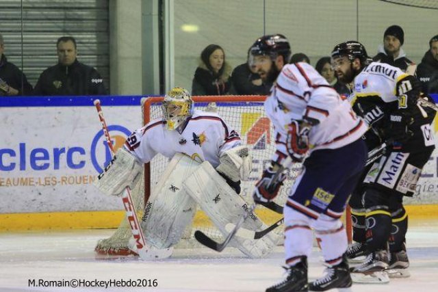 Photo hockey match Rouen - Grenoble  le 24/02/2016