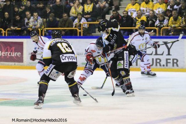 Photo hockey match Rouen - Grenoble  le 24/02/2016