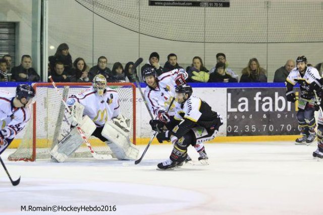 Photo hockey match Rouen - Grenoble  le 24/02/2016