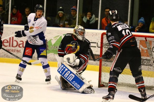 Photo hockey match Morzine-Avoriaz - Chamonix  le 01/03/2016