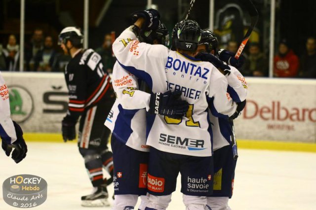 Photo hockey match Morzine-Avoriaz - Chamonix  le 01/03/2016