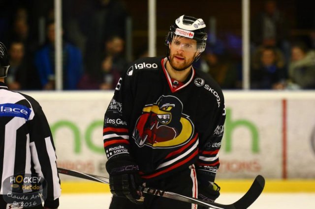 Photo hockey match Morzine-Avoriaz - Chamonix  le 01/03/2016