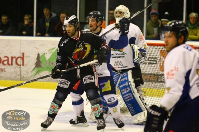 Photo hockey match Morzine-Avoriaz - Chamonix  le 01/03/2016