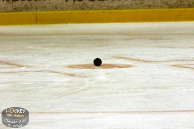 Photo hockey match Morzine-Avoriaz - Chamonix  le 01/03/2016