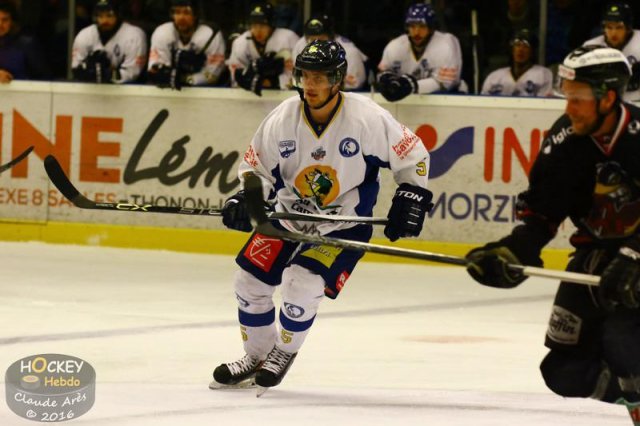 Photo hockey match Morzine-Avoriaz - Chamonix  le 01/03/2016